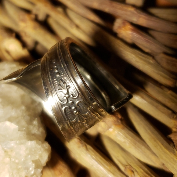 Handcrafted Gothic Boho Spiral Vintage Spoon Ring sz 5.5 - Picture 6 of 7